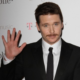 Kevin Connolly in Celebrity Magenta Carpet Arrivals at The Launch Party for Google Music Available on T-Mobile