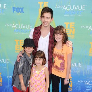 Kevin McHale in 2011 Teen Choice Awards