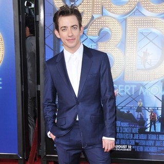 Kevin McHale in The World Premiere of Glee The 3D Concert Movie - Arrivals