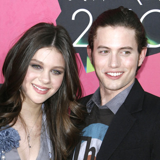 Nicola Peltz, Jackson Rathbone in Nickelodeon's 23rd Annual Kids' Choice Awards - Arrivals