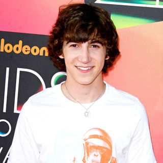 Vincent Martella in Nickelodeon's 23rd Annual Kids' Choice Awards - Arrivals