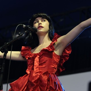 Kimbra in The Annual Homebake Australian Music Festival