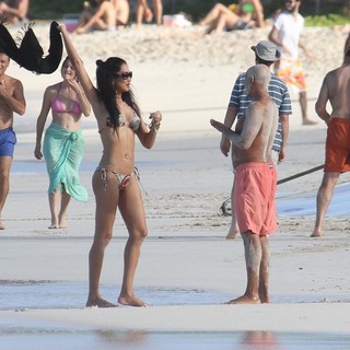 Kimora Lee Simmons, Russell Simmons in Kimora Lee Simmons Joins Russell Simmons for Winter Vacation in St Barts