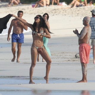Kimora Lee Simmons, Russell Simmons in Kimora Lee Simmons Joins Russell Simmons for Winter Vacation in St Barts