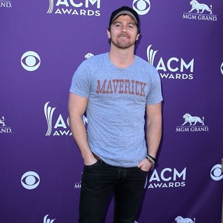Kip Moore in 2012 ACM Awards - Arrivals