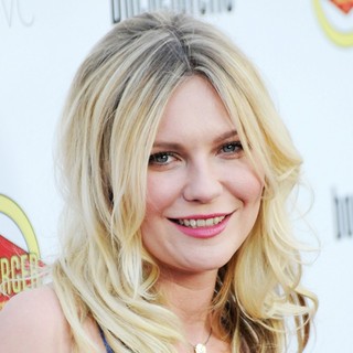 Kirsten Dunst in The Premiere of RADiUS-TWC's Bachelorette