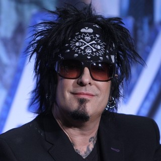 Motley Crue And KISS Announce Their Co-Headlining Tour - kiss-motley-crue-announce-co-headlining-tour-18