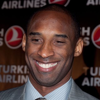 Kobe Bryant in Kobe Bryant and Turkish Airlines Red Carpet Celebration for The Launch of The New Service