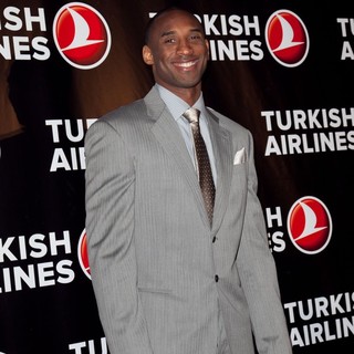 Kobe Bryant in Kobe Bryant and Turkish Airlines Red Carpet Celebration for The Launch of The New Service