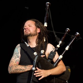 Korn Performing at The Maxidrom 2011 International Rock Festival - korn-maxidrom-2011-international-rock-festival-08