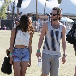 Zoe Kravitz, Penn Badgley in Celebrities at The 2012 Coachella Valley Music and Arts Festival - Week 2 Day 3