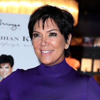 Kris Jenner Makes An Appearance at Kardashian Khaos - kris-jenner-at-kardashian-khaos-01
