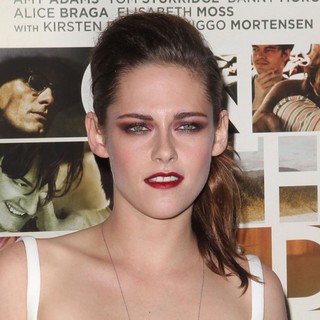 Kristen Stewart in 2012 AFI Fest - On the Road - Centerpiece Gala Screening - Arrivals - kristen-stewart-2012-afi-fest-03