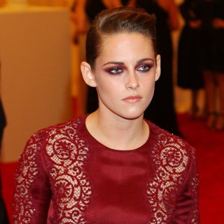 Kristen Stewart in PUNK: Chaos to Couture Costume Institute Gala - kristen-stewart-chaos-to-couture-costume-institute-gala-03