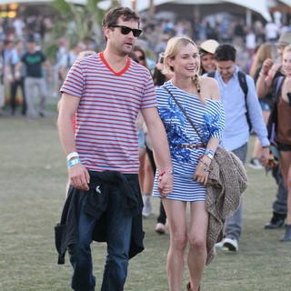Joshua Jackson, Diane Kruger in Celebrities at The 2012 Coachella Valley Music and Arts Festival - Day 3