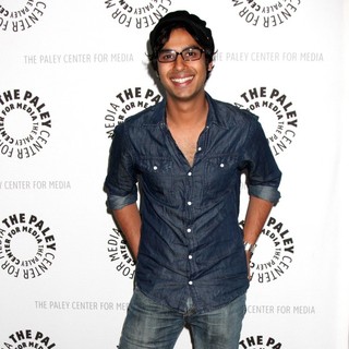 Kunal Nayyar in The Big Bang Theory PaleyFest 2009 Event