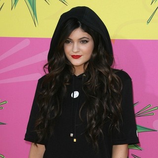 Kylie Jenner in Nickelodeon's 26th Annual Kids' Choice Awards - Arrivals - kylie-jenner-26th-annual-kids-choice-awards-03