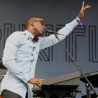 Labrinth in Camp Bestival - Day 1 - labrinth-camp-bestival-day-1-05