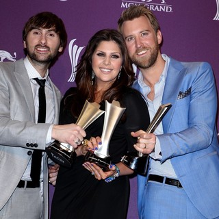 Lady Antebellum in 2012 ACM Awards - Press Room