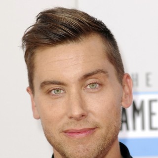 Lance Bass in The 40th Anniversary American Music Awards - Arrivals
