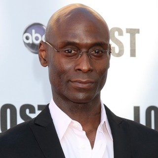 Lance Reddick in Lost Live: The Final Celebration - lance-reddick-lost-live-the-final-celebration-03