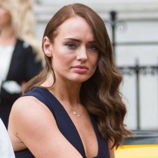 44+ Laura Haddock Transformers The Last Knight Pics - Manisa Gallery