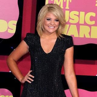 Lauren Alaina in 2012 CMT Music Awards