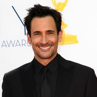 Lawrence Zarian