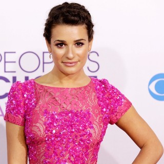 Lea Michele in People's Choice Awards 2013 - Red Carpet Arrivals