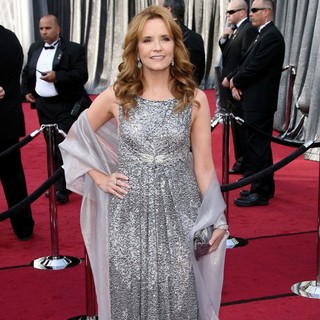 Lea Thompson in 84th Annual Academy Awards - Arrivals