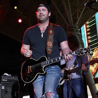 Lee Brice in ACM Concerts at Fremont Street Experience