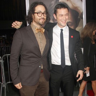 Sean Lennon, Joseph Gordon-Levitt in 50/50 New York Premiere - Arrivals