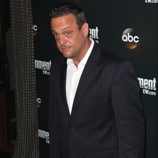 Entertainment Weekly and ABC TV Celebrate The New York Upfronts with A VIP Cocktail Party - Arrivals