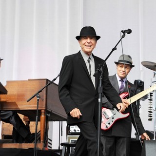 Leonard Cohen in Leonard Cohen Performs for A Live Audience