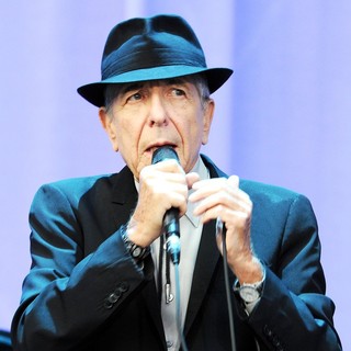 Leonard Cohen in Leonard Cohen Performs for A Live Audience