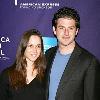 Rebecca Zubaty, Jared Cohe in 9th Annual Tribeca Film Festival - Premiere of 'Letters to Juliet' - Arrivals