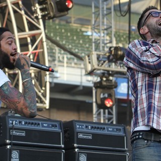 Travis McCoy, Adam Levine in 102.7 KIIS FM's Wango Tango 2012 - Show