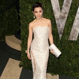 Li Bingbing in 2012 Vanity Fair Oscar Party - Arrivals