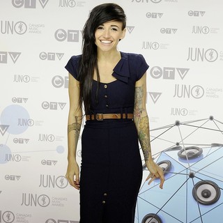 LIGHTS in 2012 JUNO Awards - Arrivals