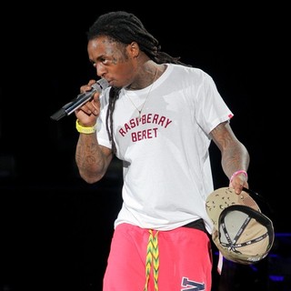 Lil Wayne Performs During The I Am Still Music Tour - lil-wayne-i-am-still-music-tour-18
