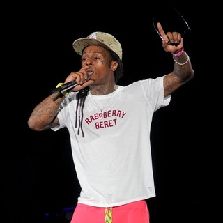 Lil Wayne Performs During The I Am Still Music Tour - lil-wayne-i-am-still-music-tour-24