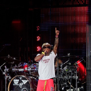 Lil Wayne Performs During The I Am Still Music Tour - lil-wayne-i-am-still-music-tour-28