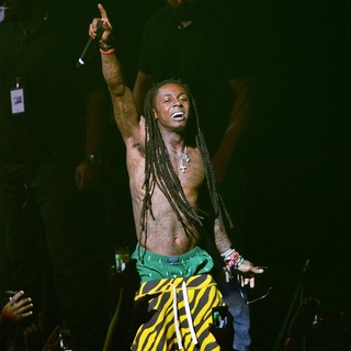 Lil Wayne Performing Live on The Nicki Minaj Tour