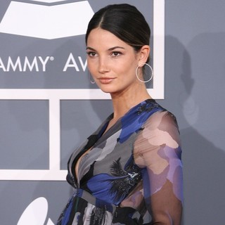 Lily Aldridge in 54th Annual GRAMMY Awards - Arrivals