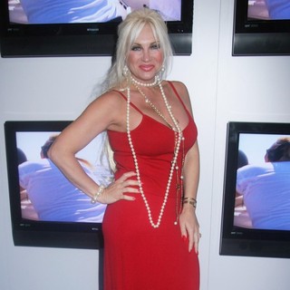 Linda Hogan in Consumer Electronics Show 2007 - Day 3