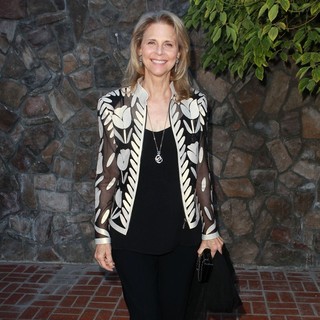 Lindsay Wagner in The 2012 Saturn Awards