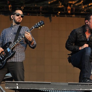Joe Hahn, Mike Shinoda, Chester Bennington, Brad Delson, Linkin Park in Linkin Park Performing at Maxidrom Music Festival