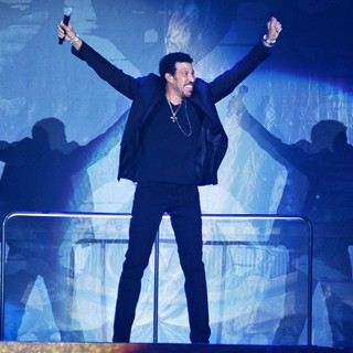 Lionel Richie in Lionel Richie Performs During His Tuskegee Tour
