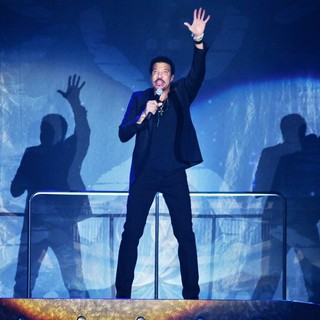 Lionel Richie Performs During His Tuskegee Tour