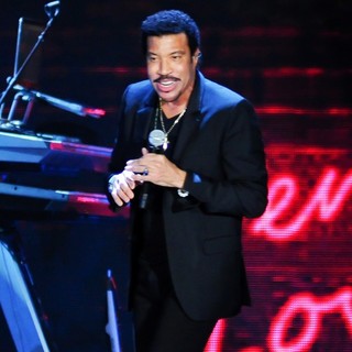 Lionel Richie Performs During His Tuskegee Tour
